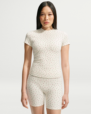 NikeSKIMS Matte Women's Printed Padded Baby T-Shirt. Nike RO
